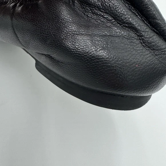 Tory Burch Black Flats with Gold Emblem - Picture 12 of 13